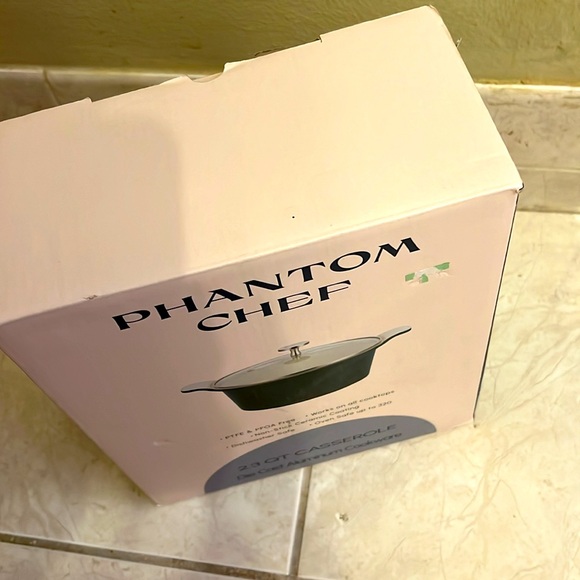 NWT Phantom 🥘Chef 2.3 QT Casserole Die Cast aluminum - Picture 3 of 6